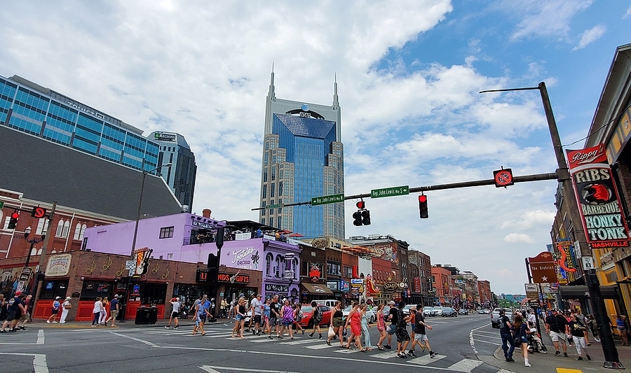 Why Nashville is a Great Place to Move This Summer